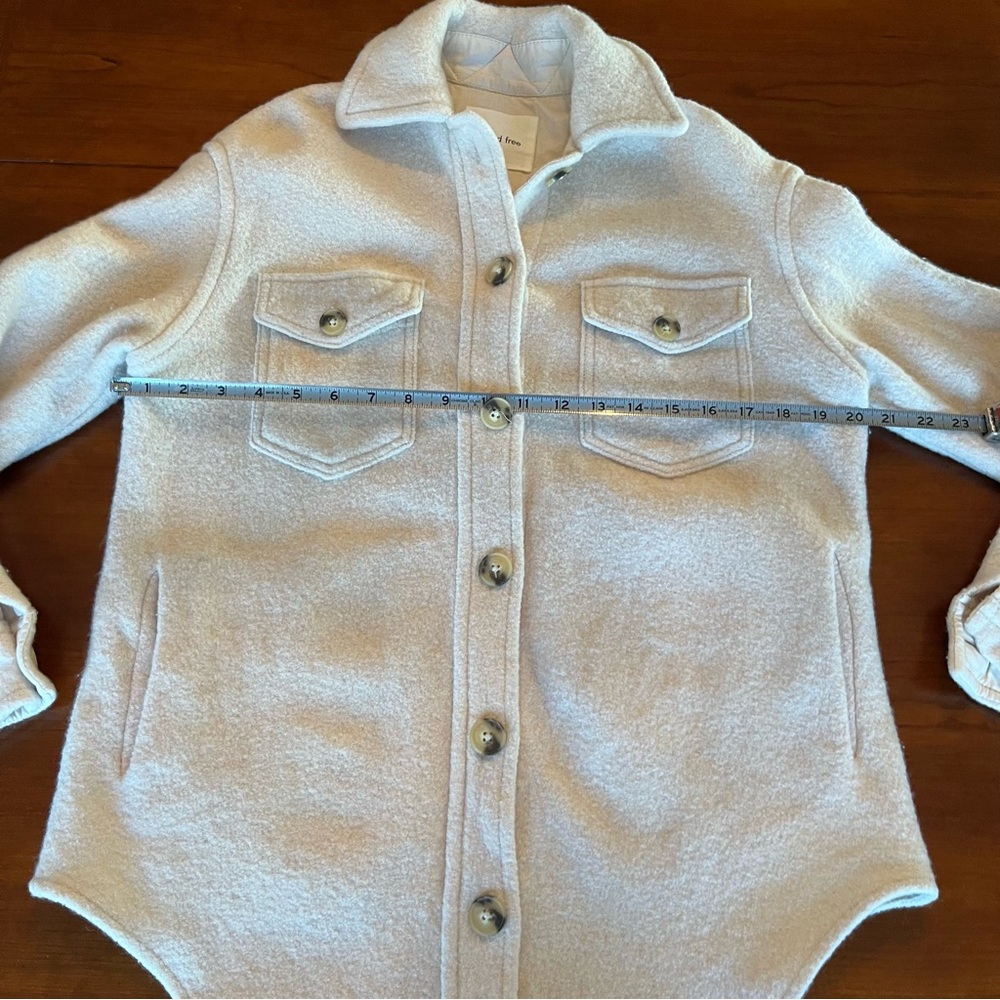 Aritzia Wilfred Free 100% Merino Wool The Ganna Shacket Shirt Jacket XS - Picture 8 of 10